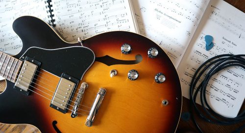 es335 and music