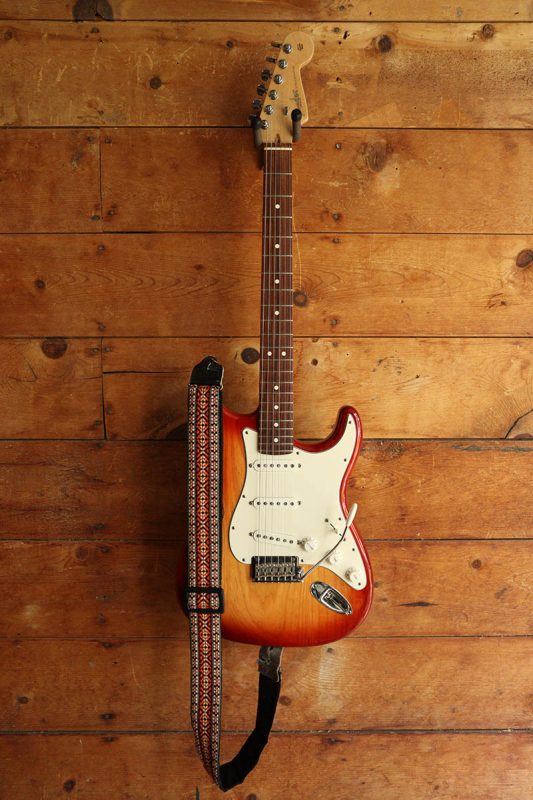 TGP » Best Guitar Strap for a Gibson ES335